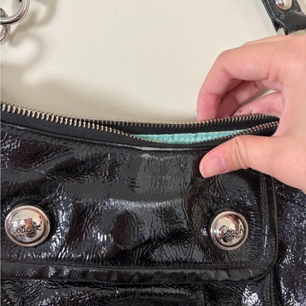 Vintage Y2K Coach mini Hobo Bag Soho Hobo Crescent Satchel Black Patent Leather - Picture 3 of 7